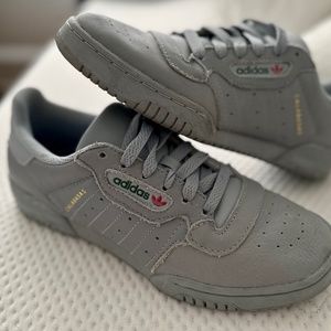 Yeezy Calabasas Adidas